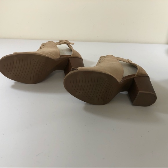 Taupe Open Toe Booties Boots Shoes with Criss Cross & 3 inch Stack Heel 8M - Picture 9 of 12